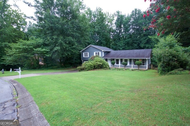 Building Photo - 3328 Mountain Hollow Dr