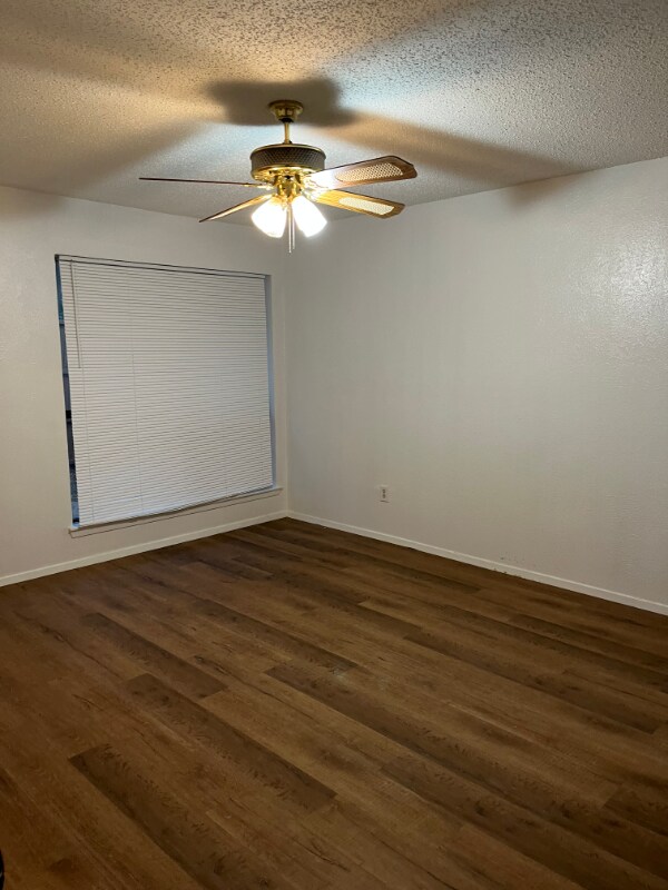 Building Photo - 2932 Canis Cir