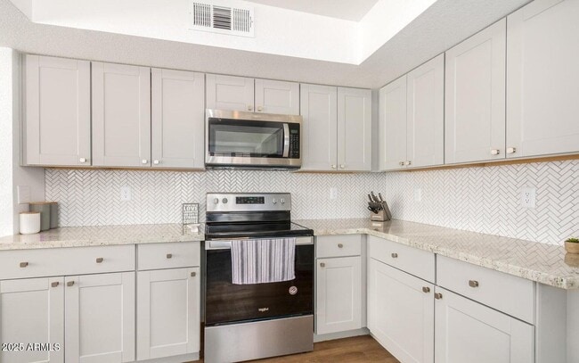 Building Photo - 4943 W Oraibi Dr