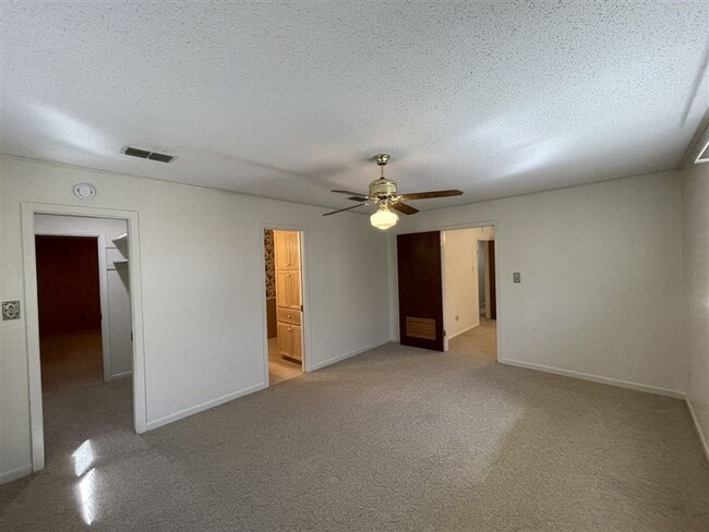Building Photo - Bossier City LA 4 bed 3 bath for lease | S...