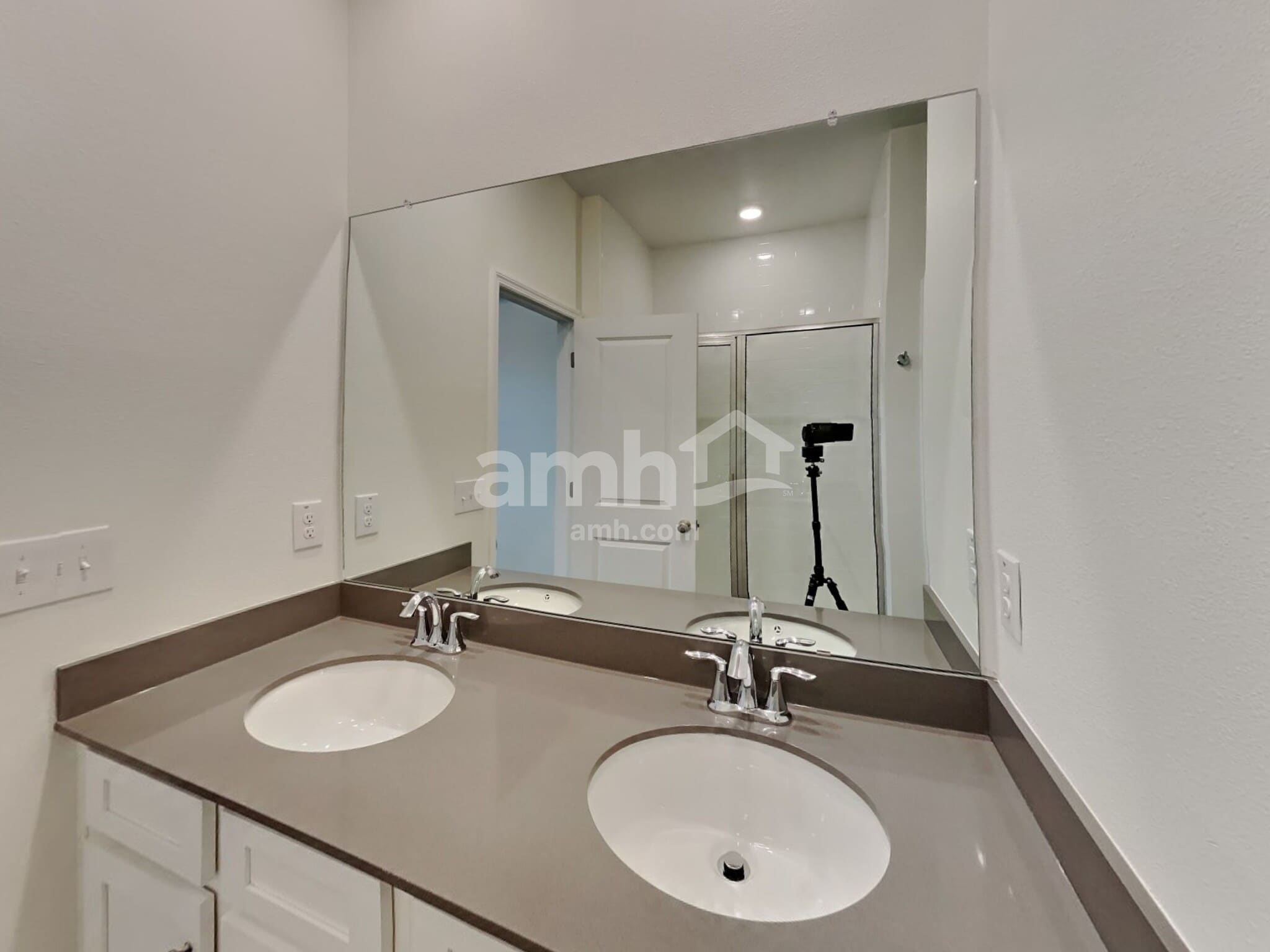 Building Photo - 6326 Emerald Hls Wy