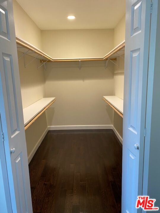 Building Photo - 10937 Fairbanks Way