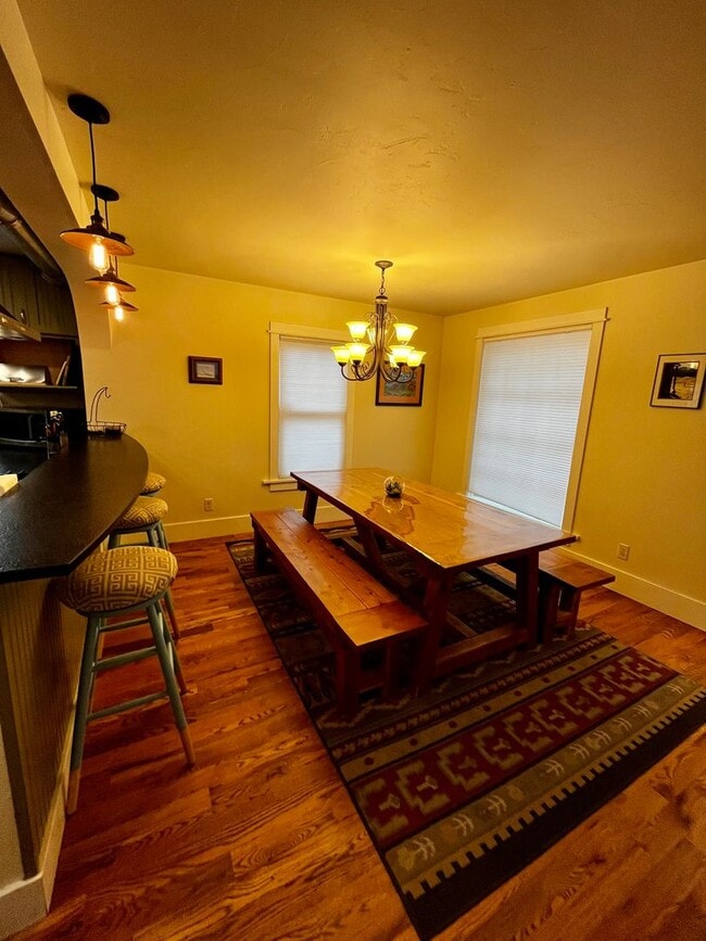 Building Photo - Fully Furnished and Fully Stocked Home For Rent Next to Cooper Park in Bozeman