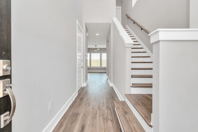 Building Photo - 1411 Northern Brewer Trl