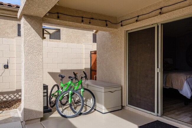 Building Photo - 34018 N Pate Pl