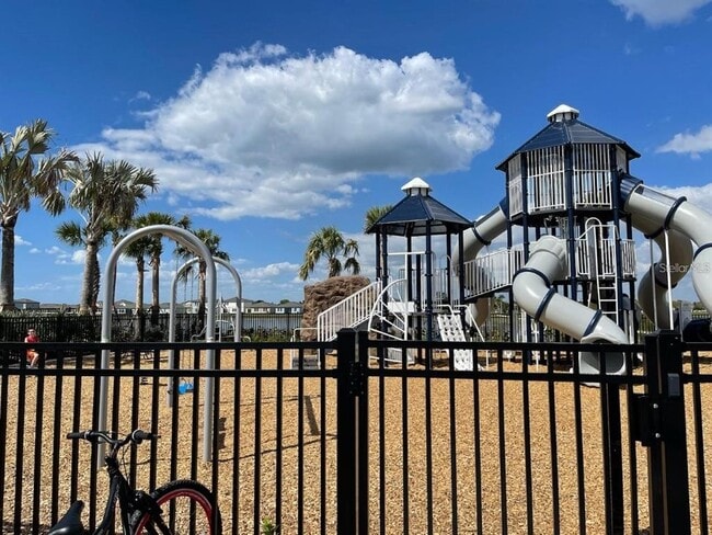 Building Photo - 550 Calico Scallop St