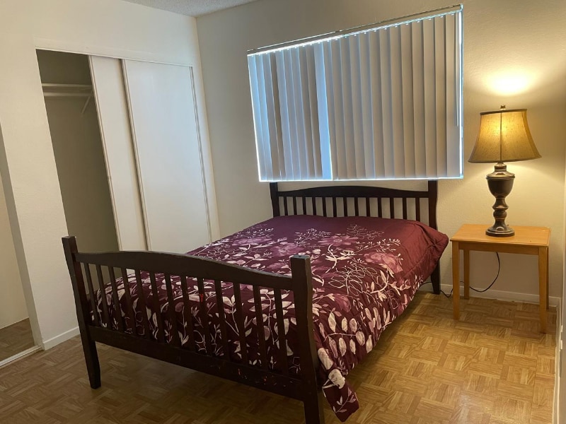 Building Photo - 38604 10th St E