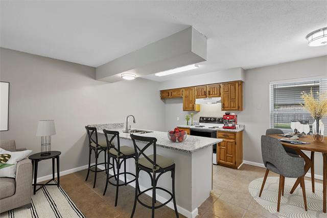 Building Photo - 936 Cottonwood Trail