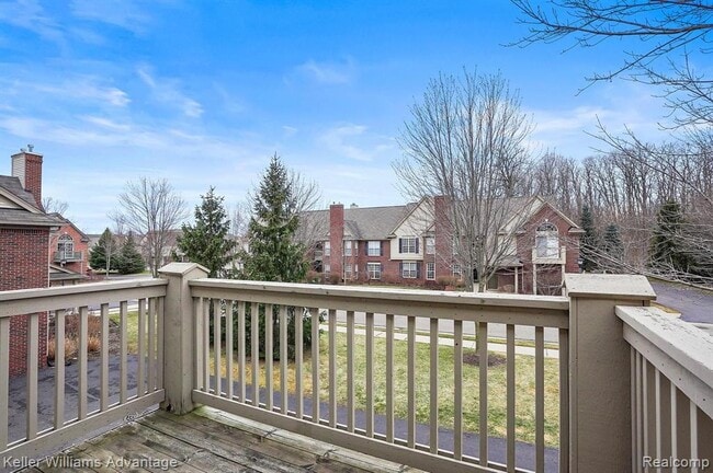 Building Photo - 28556 Carlton Way Dr