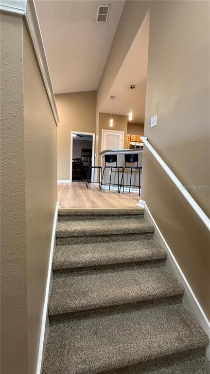 Building Photo - 10414 Villa View Cir