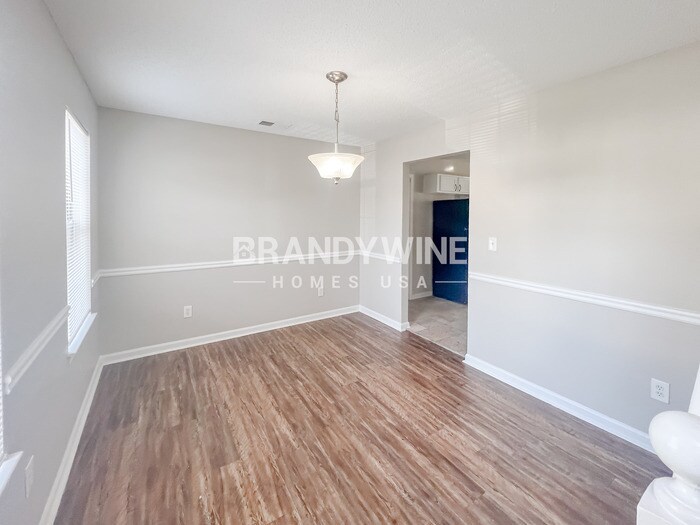 Building Photo - 6749 Pole Creek Dr