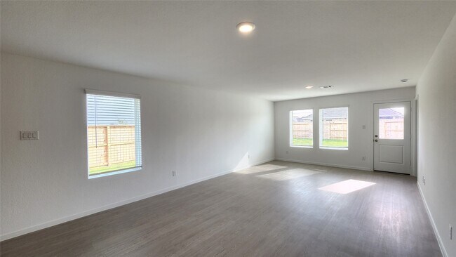 Building Photo - 6303 Geyser Starish Dr
