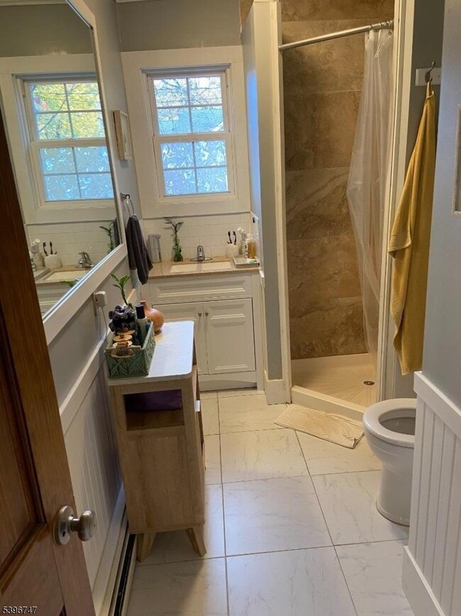 Building Photo - 492 Dogwood Ln