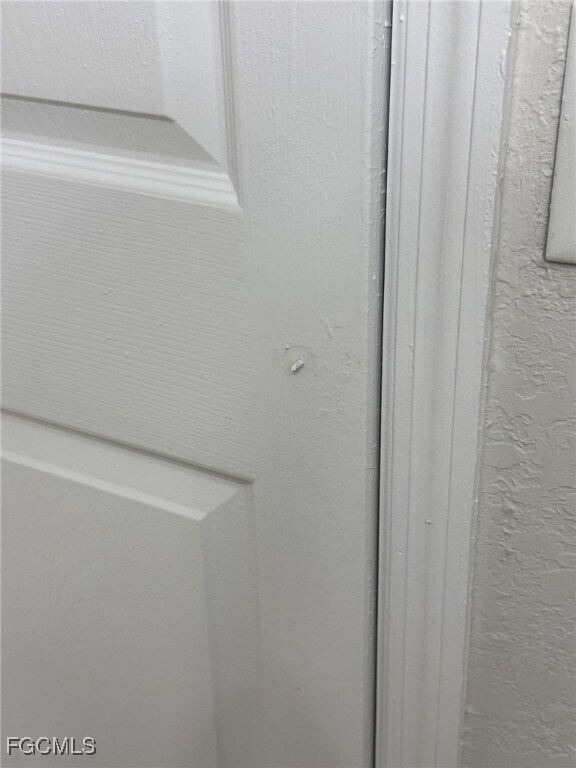 Building Photo - 2452 Stella St