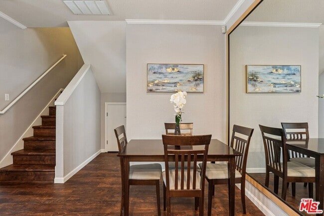 Building Photo - 1706 Bevin Brook Dr