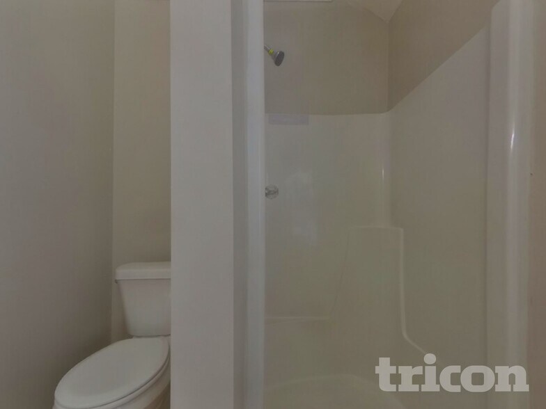 Building Photo - 5730 Wellborn Creek Dr