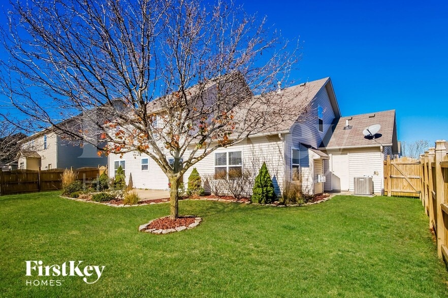 Building Photo - 4503 W Easy St