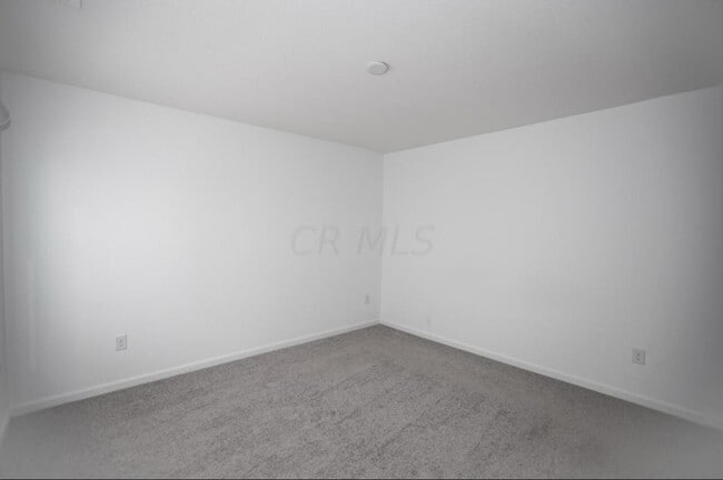 Building Photo - 4978 Crestbrook Dr