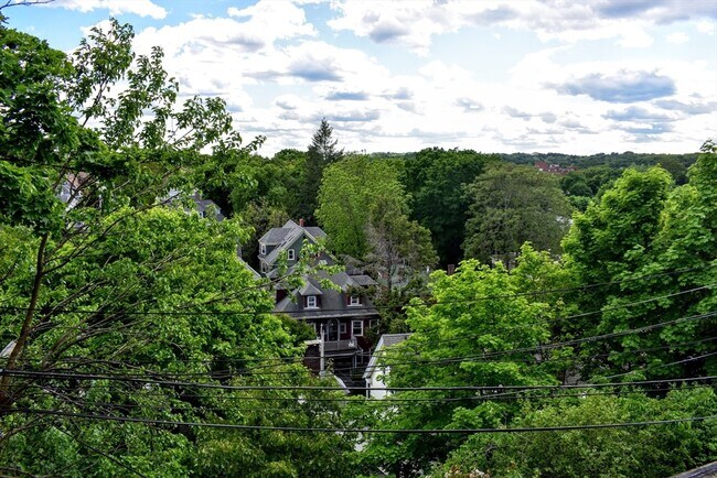 Building Photo - 43 Oakview Terrace