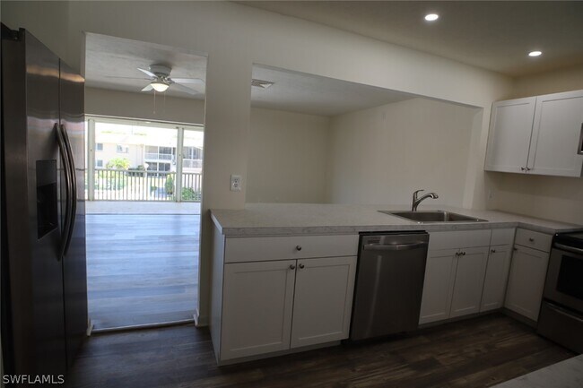 Building Photo - 4012 Coronado Pkwy