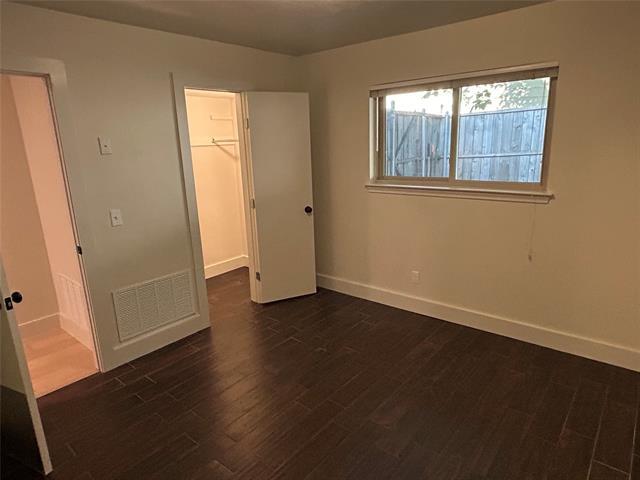 Building Photo - 3408 Greenbriar Ln