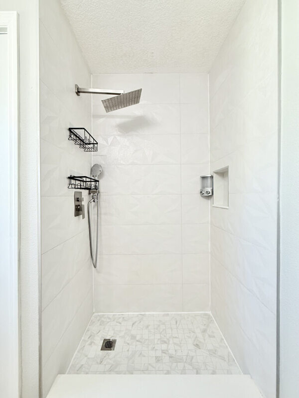 Building Photo - 5506 Staley Dr