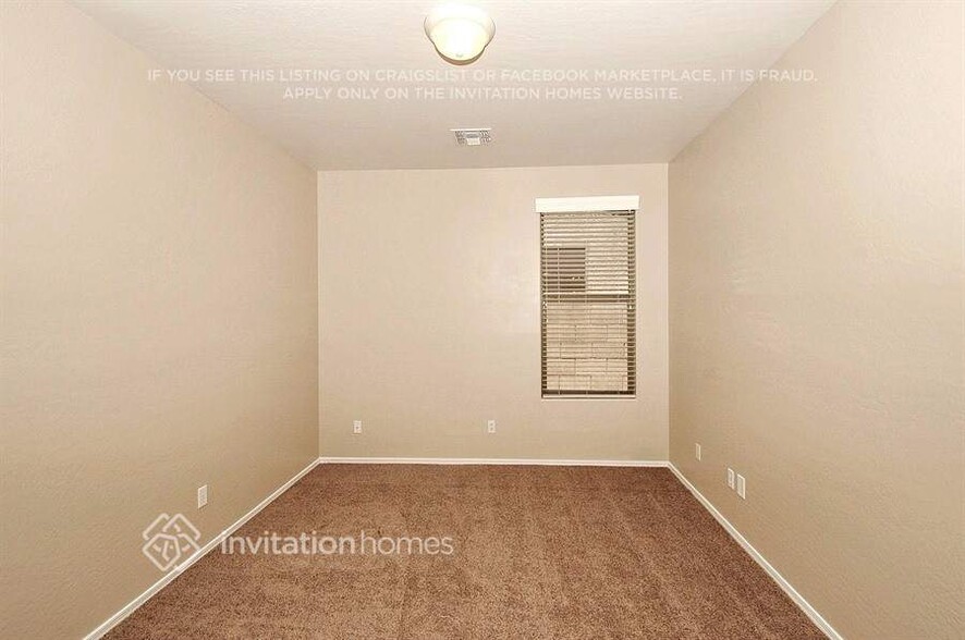 Building Photo - 2186 W Agrarian Hills Dr
