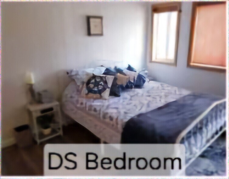 Building Photo - 301 Iberian Way