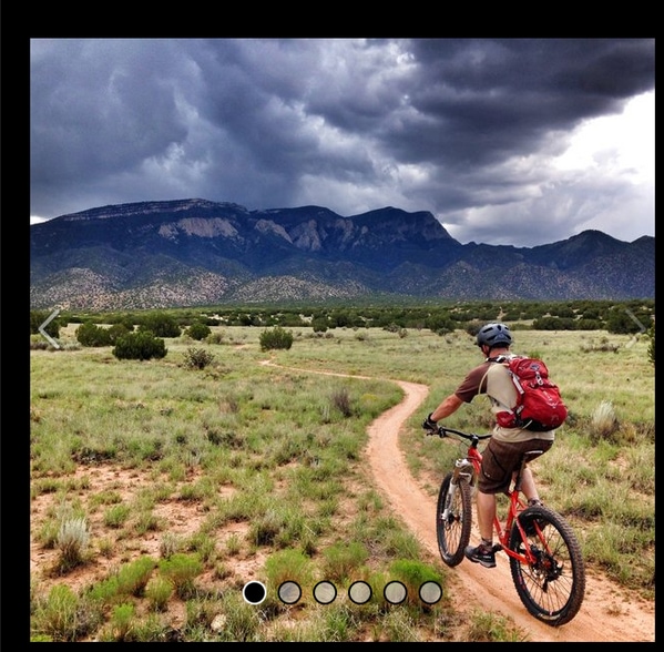 Building Photo - 10605 Pueblo Plz NW