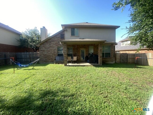 Building Photo - 7105 Golden Oak Ln