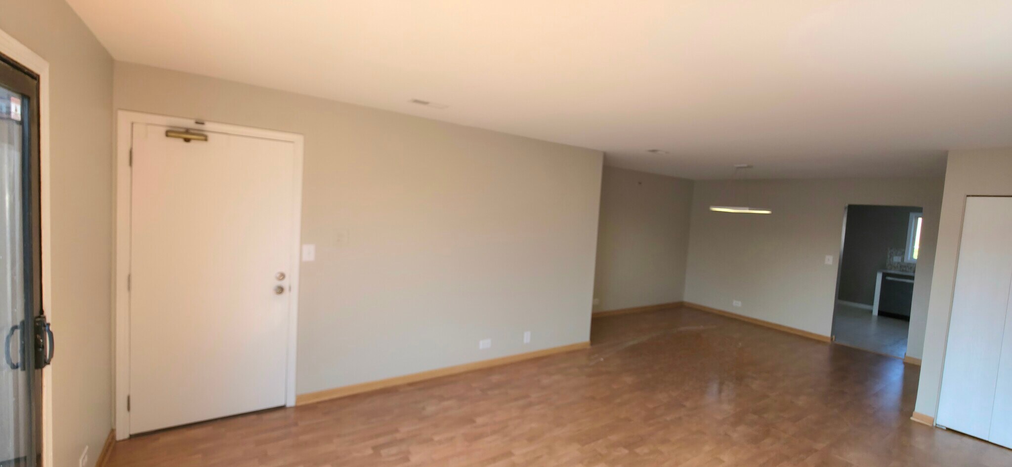 Building Photo - 4132 Cove Ln