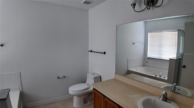 Building Photo - 212 Winter Nellis Cir