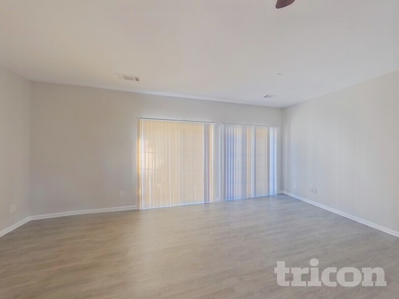 Building Photo - 3038 Deerborne Ct