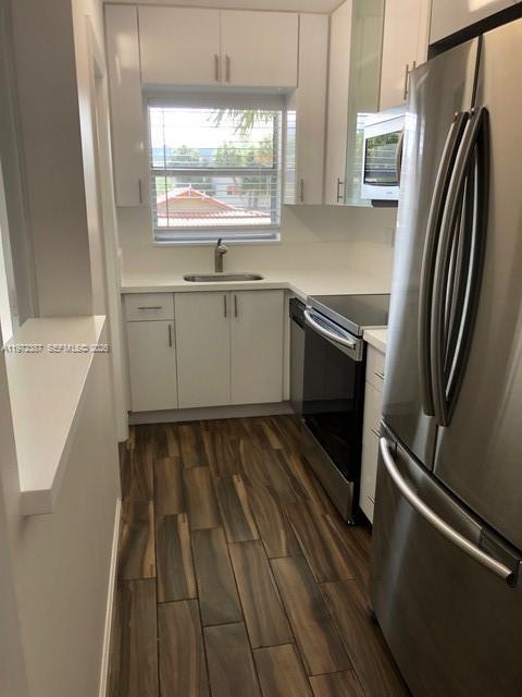 Building Photo - 270 Layne Blvd