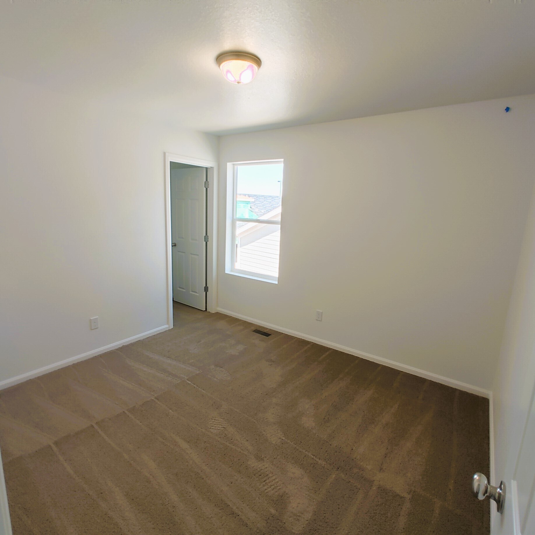 3rd Bedroom w/Walk-in Closet - 18901 E 66th Pl