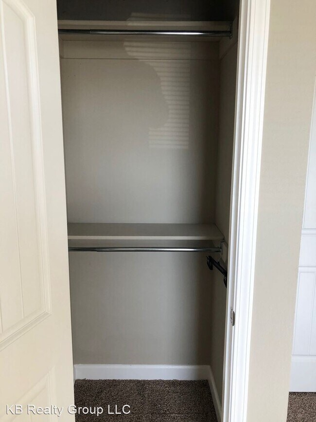 Building Photo - 3 br, 2.5 bath House - 537 Emily Lane