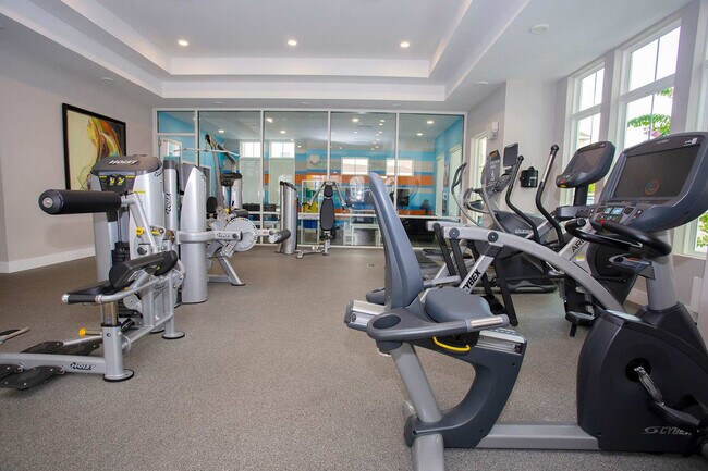 Building Photo - 7586 Sunny Dreams Ln