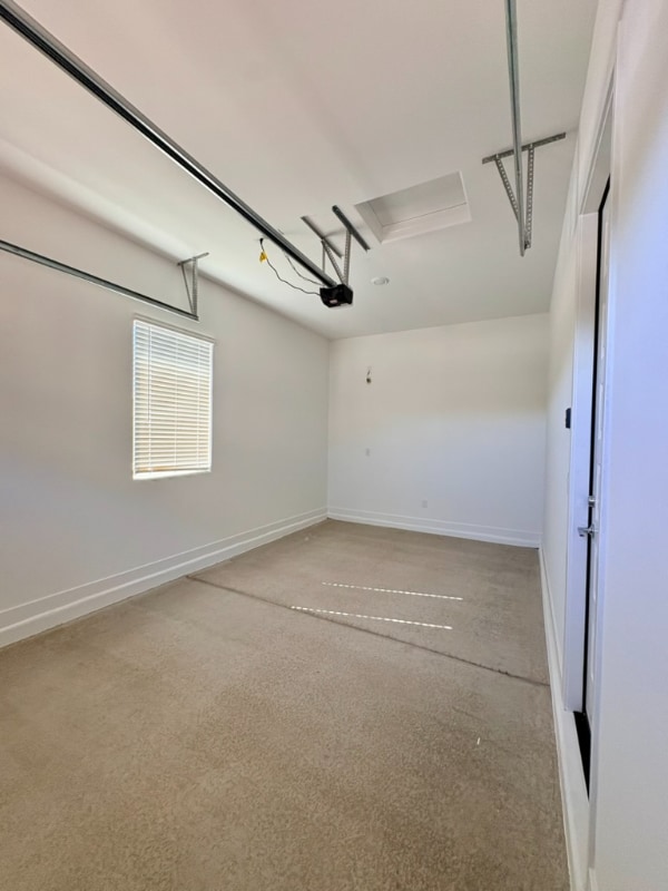 Building Photo - 456 S Jacana Ln