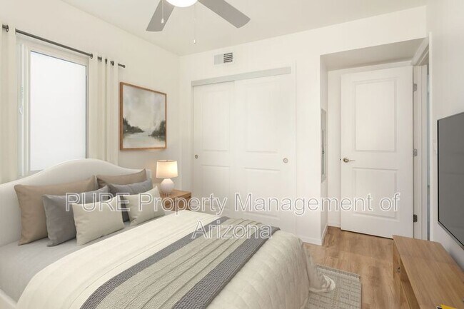 Building Photo - 6077 N 60th Ave