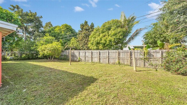 Building Photo - 265 NW 188th St