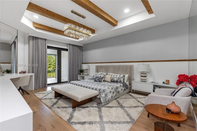 Building Photo - 9529 Eden Roc Ct