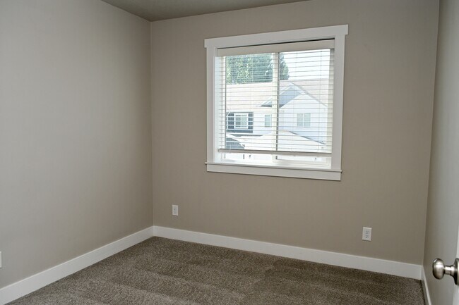 Building Photo - 2782 W 4140 S