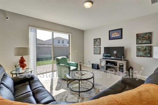 Building Photo - 16321 Treasure Point Dr
