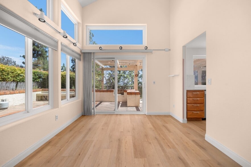 Building Photo - 12132 Caddy Row