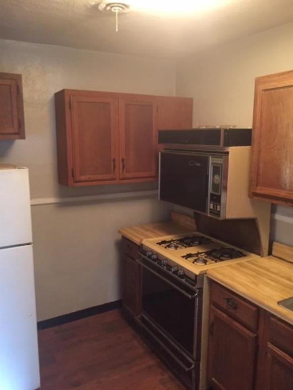 Building Photo - 2359 Vermillion Dr