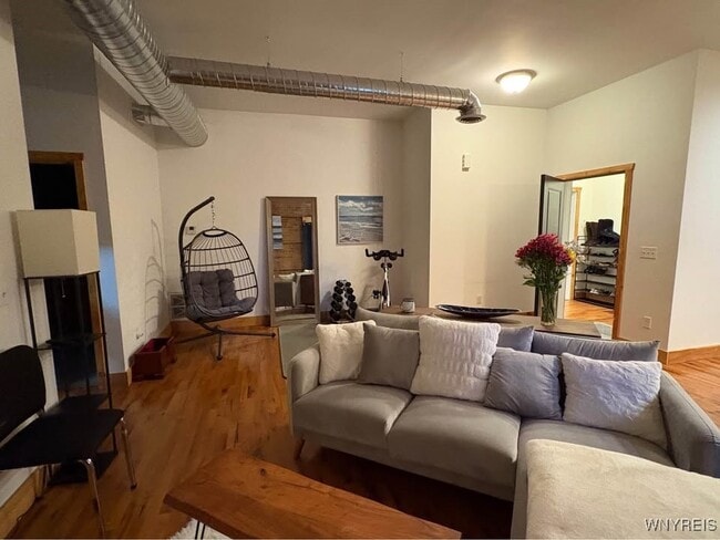 Building Photo - 43 Central Ave