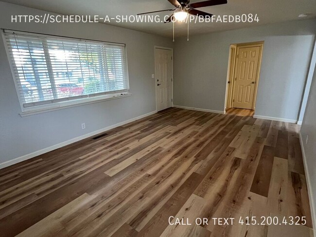 Building Photo - Stunningly Remodeled 3-Bedroom Home in Mer...