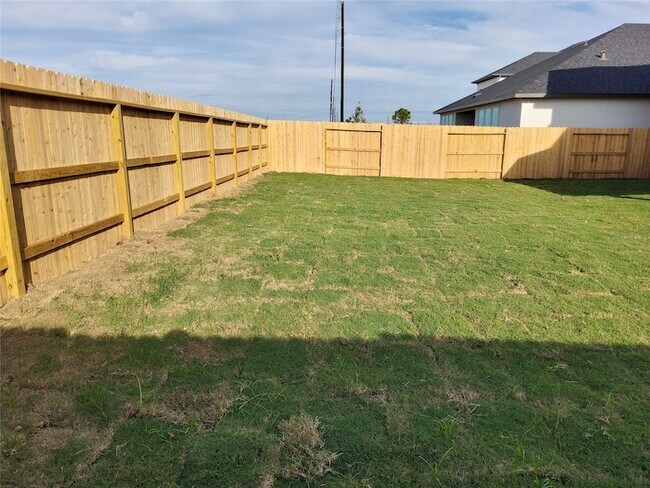 Building Photo - 20814 Flat View Dr