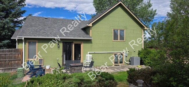 Building Photo - 5605 Bluff Pl
