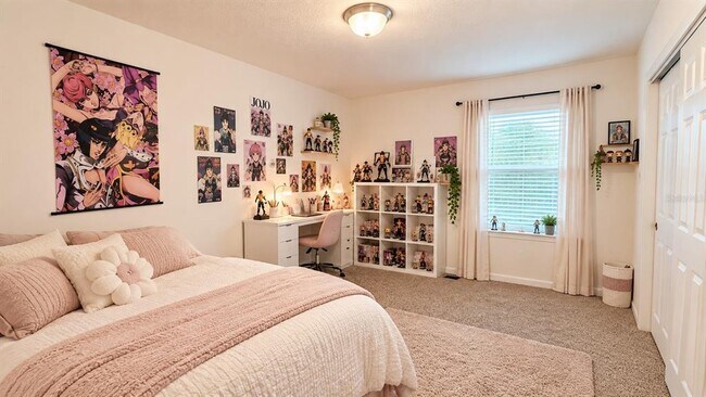 Building Photo - 5190 Minneola Ln